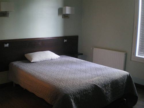 Hotel Le Bellevue - Paris Porte D'Orleans Cachan Εξωτερικό φωτογραφία